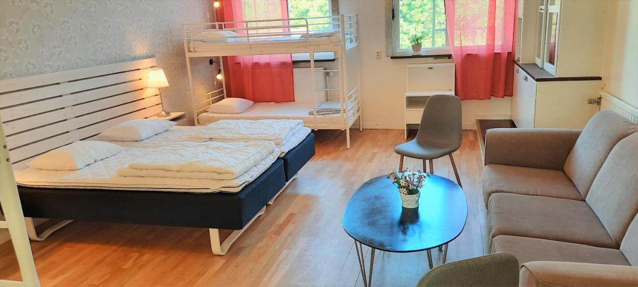Koersbaerskullen Hostel Vimmerby Exterior photo